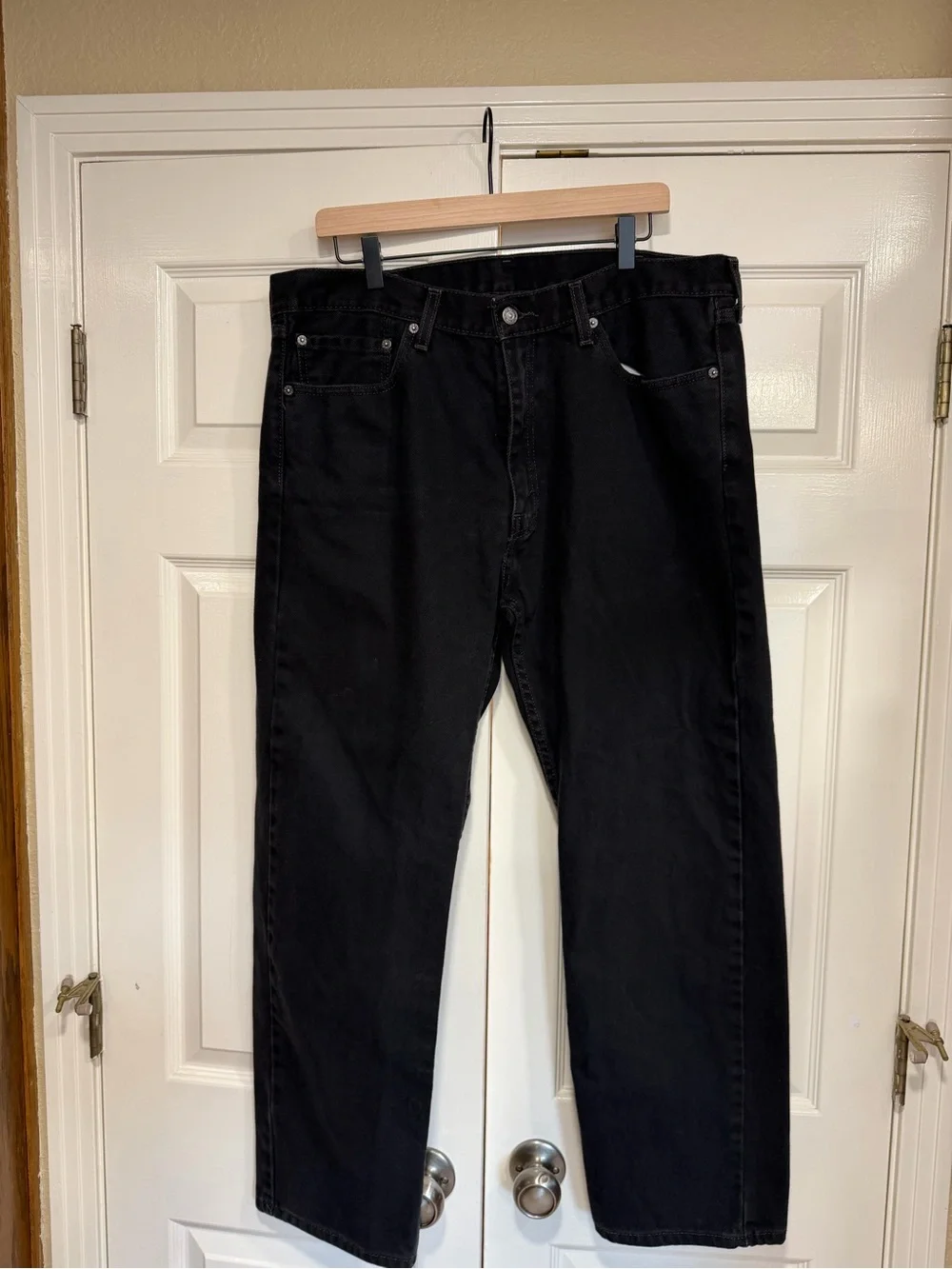 Levi's 505 Mens Black Denim 5 Pocket Straight Leg Jeans Size 38x30 Like New